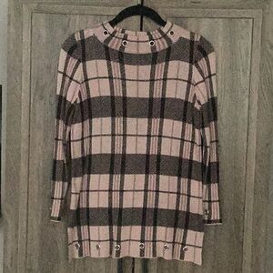 BELLDINI PALE PINK AND BLACK PLAID EMBELLISHED 3/4 LENGTH SLEEVE SWEATER, SIZE S